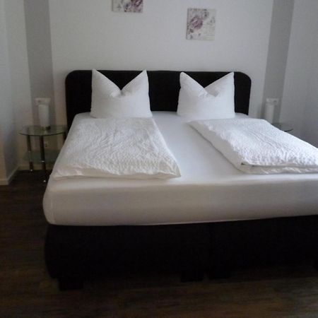 טריס-קארדן Hotel Garni Reis מראה חיצוני תמונה