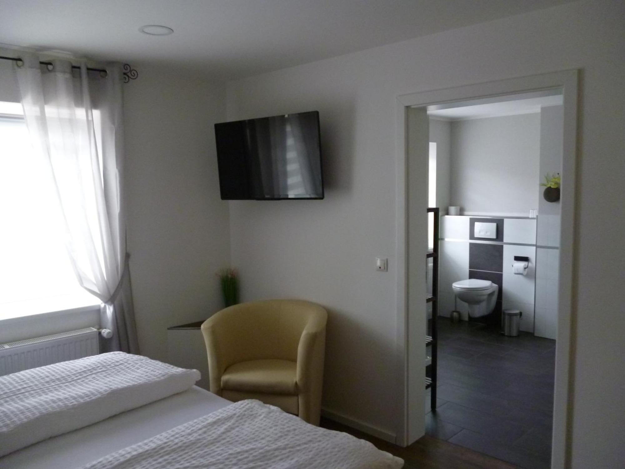 טריס-קארדן Hotel Garni Reis מראה חיצוני תמונה