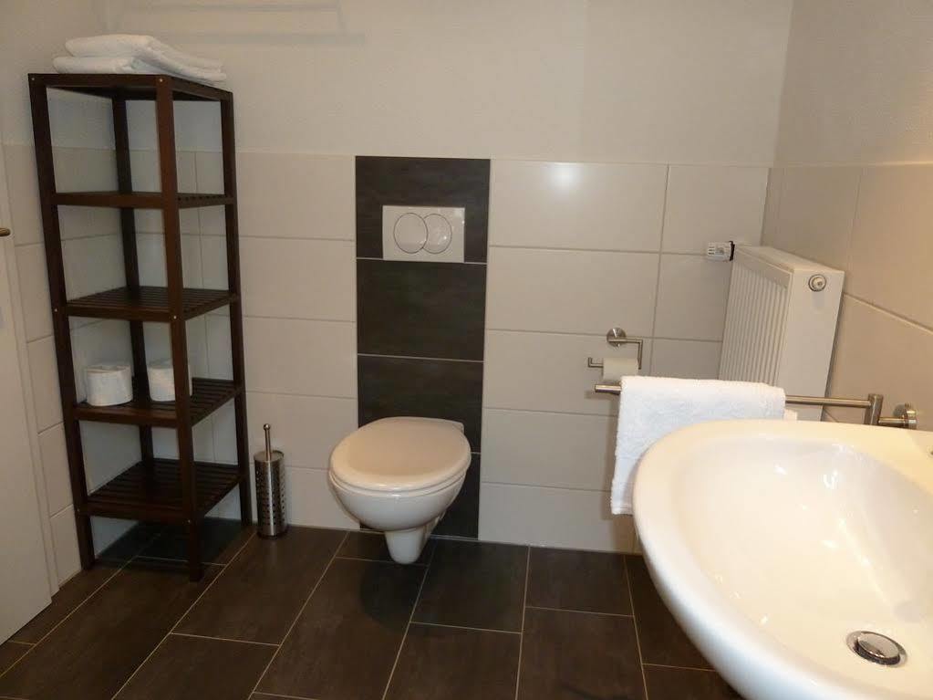 טריס-קארדן Hotel Garni Reis מראה חיצוני תמונה